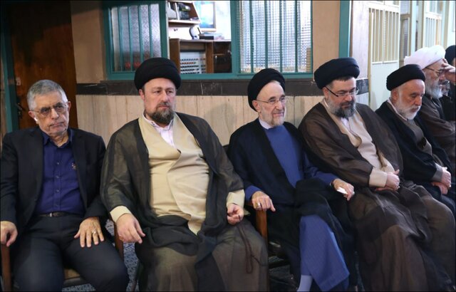 حضور خاتمی و کروبی مراسم ختم محمدعلی جماعتی