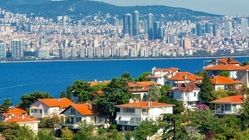 ایرانی‌ها و اروپایی‌ها برای رفتن به ترکیه رقابت تنگاتنگی دارند