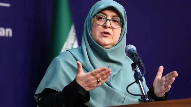 مهاجرانی: تصمیمی برای افزایش قیمت بنزین یا کاهش سهمیه سوخت اتخاذ نشده است