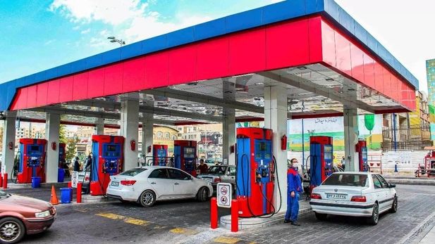 تکذیب کاهش ۴۰ درصدی مصرف بنزین