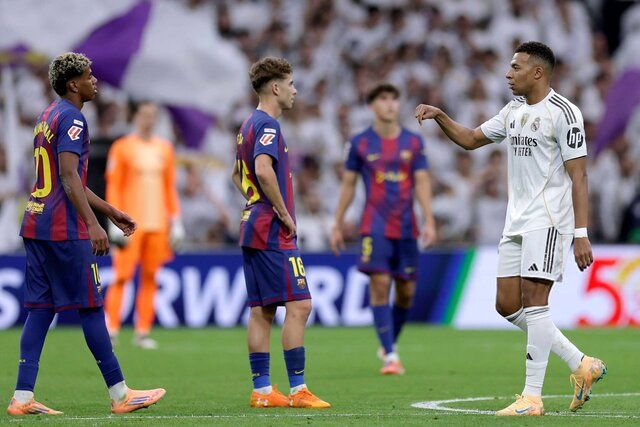 ام‌باپه قاتل بارسا شد