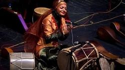 چرا شنیده شدن صدای زن هنوز «اتفاق» محسوب می‌شود؟