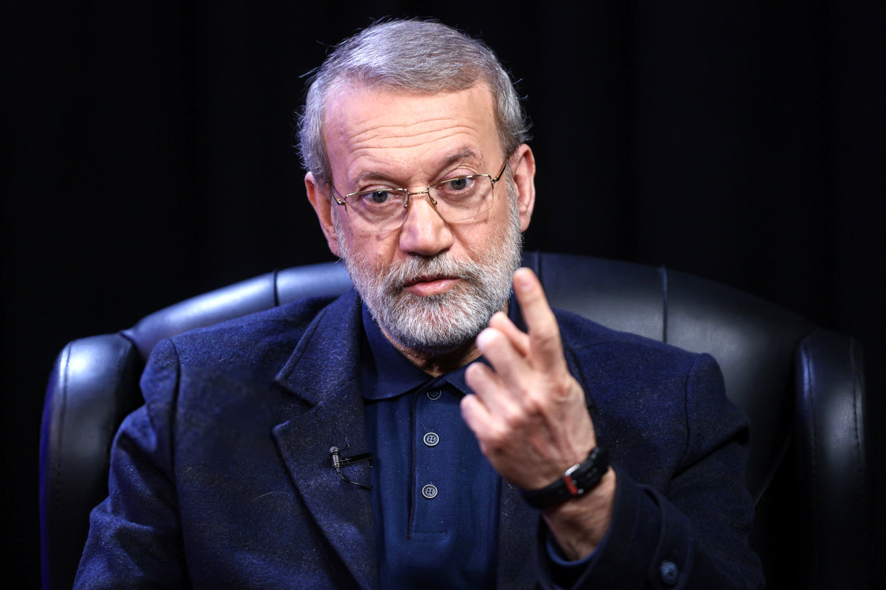 لاریجانی: این حرف ترامپ که میگوید  از قدرت صلح ایجاد کنم  مثل حرف هیتلر است