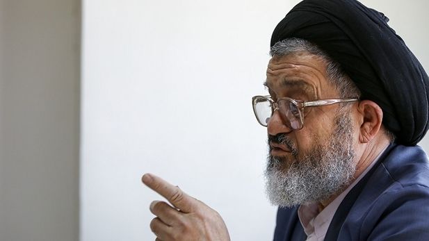 اکرمی: اولویت‌ها یادمان نرود/ منتقدان رئیس جمهور بیشتر متوجه سخنان انتقادی‌شان باشد