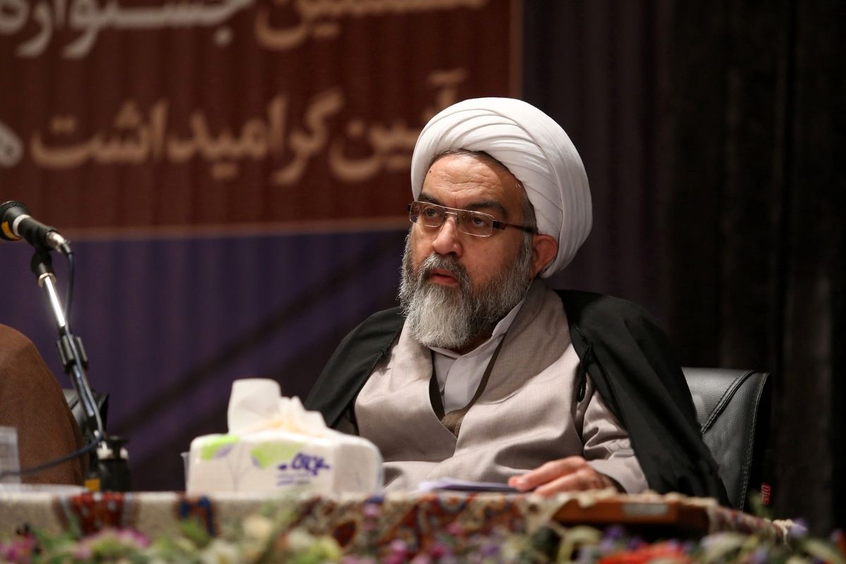 نامه آیت الله سبحانی به رئیس قوه قضائیه: در عقدنامه‌ها قید شود که مهریه عندالاستطاعه است نه عندالمطالبه