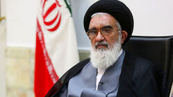 امام جمعه قم: تشییع پیکر رهبر شهید رفراندوم دوباره برای نظام اسلامی است