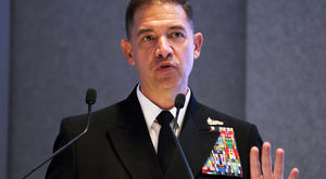 معنای حضور فرمانده سنتکام در مذاکرات ایران و آمریکا  چیست؟