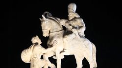 مجسمه پرحاشیه «شکست والرین»؛ از انقلاب تا مهرآباد