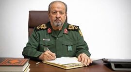 سرپرست وزارت دفاع: تولیدات دفاعی در جنگ حتی یک روز هم متوقف نشد