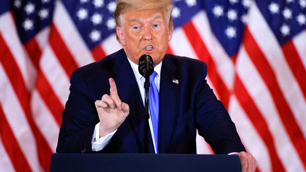 کاخ سفید: افشاگری دموکرات‌ها درباره پرونده جفری اپستین و اطلاع دونالد ترامپ از شبکه فساد و قاچاق دختران نوجوان روایتی جعلی و اقدامی برای بدنام کردن رئیس جمهوری آمریکاست