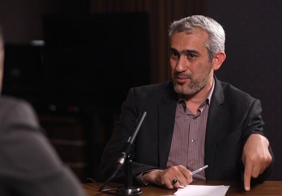 وزیر اقتصاد: رئیس&zwnj;جمهور معتقد است اصلاحات اقتصادی باید انجام شود/ اصلاحات باید شجاعانه اما مدبرانه باشد