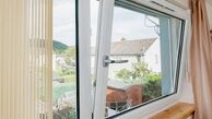 مقایسه پنجره ترمال بریک با پنجره دوجداره upvc