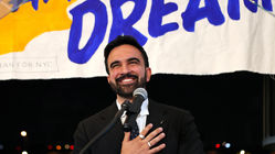 اولین شهردار مسلمان نیویورک خطاب به ترامپ: صدا را بلندتر کن