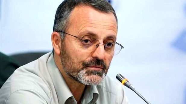 معاون احمدی نژاد: این آمریکا است باید نگران دست بر ماشه بودن نیروهای مقتدرانه نظامی ایران باشد