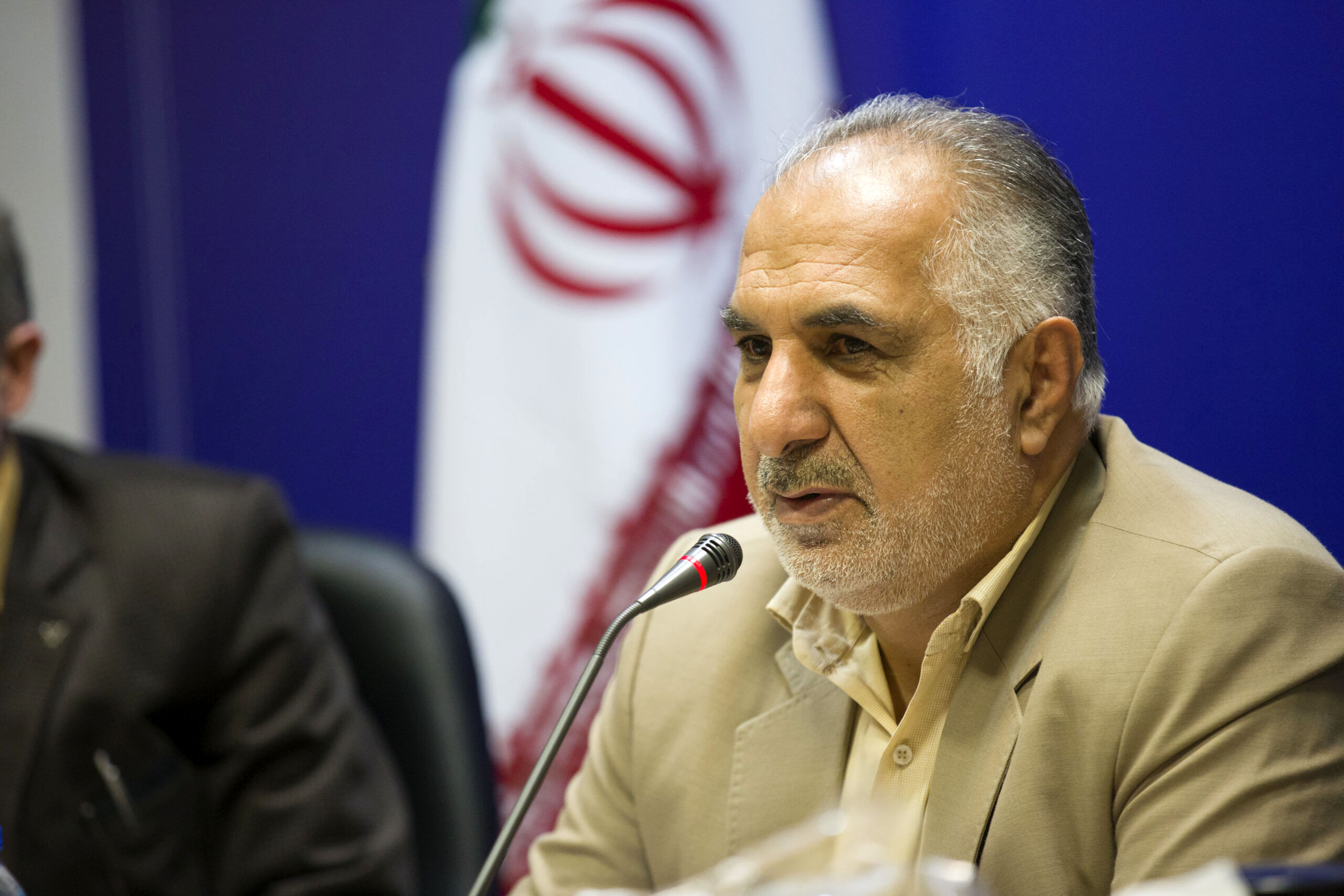 نماینده مجلس: غنی‌سازی هرگز تعطیل نمی‌شود