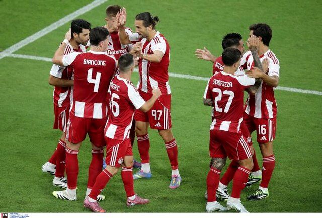 طارمی و یارانش برابر بارسا صف‌آرایی می‌کنند