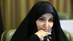 نرجس سلیمانی: به دلیل همزمانی ولادت حضرت علی (ع) با سالگرد شهید سلیمانی، دستور داده شده که هتل‌ها و تالار‌ها در این روز مراسمی نداشته باشند/ این کج سلیقگی است و اصلا محبت در حق شهید سلیمانی نیست