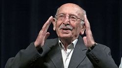 عکس | جمشید مشایخی ۳۸ ساله در کنار مرتضی احمدی ۴۸ ساله؛ سال ۱۳۵۱