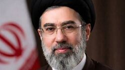 رهبر انقلاب: لازم است تک‌تک جان‌فدایان بیش از پیش برای پاسداری از وحدت صفوف منسجم ملّت اهتمام ورزند و اختلافات را به تنازع و تفرقه تبدیل نکنند/ نمایندگان مجلس از اختلافات پوچ سیاسی پرهیز کنند