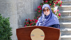 مهاجرانی: وجه نظارتی مجلس را به رسمیت می‌شناسیم، اما همه باید مراقب مسائلی باشیم که می‌تواند وحدت را بر هم بزند