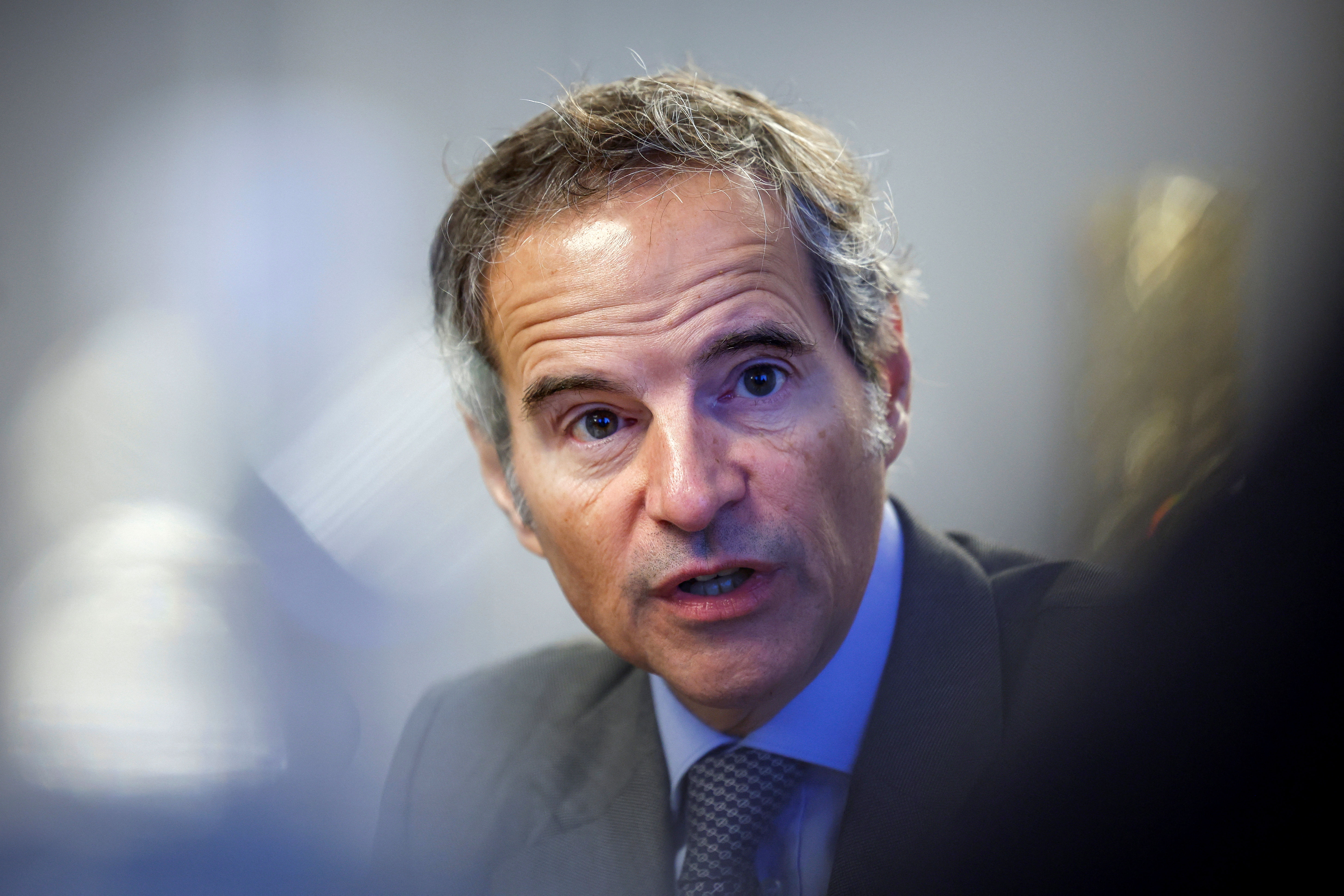 گروسی: ایران باید همکاری با بازرسان آژانس را به‌طور جدی بهبود بخشد تا از تشدید تنش‌ها با غرب جلوگیری شود