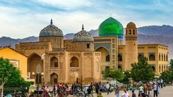 یک ملت در دو کشوریم اما آن‌ها را نمی‌شناسیم