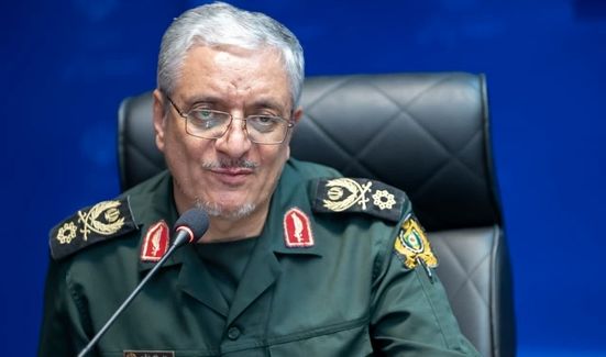 سخنگوی وزارت دفاع: در برابر تهدید و فشار عقب‌نشینی نمی‌کنیم