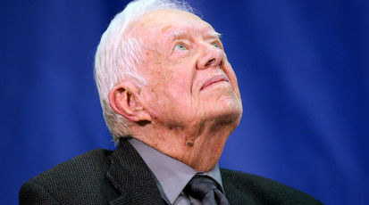 عکس | عدام نمایشی جیمی‌ کارتر توسط دانشجویان پیرو خط امام در سال ۱۳۵۸