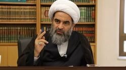آیت الله فاضل لنکرانی: در شرایطی که اساس اسلام و انقلاب در خطر است نباید بین افراد حاضر در میدان تفکیک کنیم