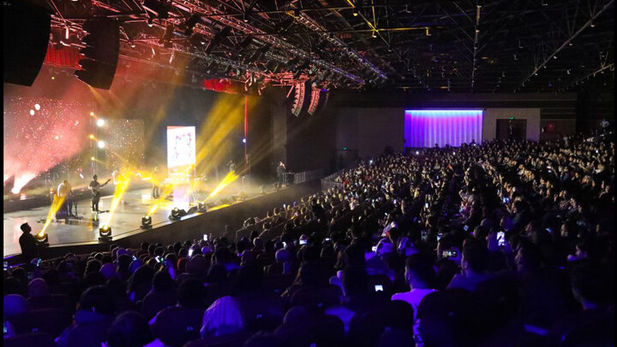 چرا بازگشت خواننده‌‏های لس‌‏آنجلسی به ایران هر بار به بن‏‌بست می‏‌خورد؟