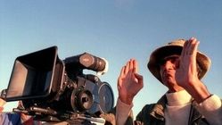 ناصر تقوایی نویسنده چپی بود؟