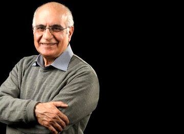 هوشنگ مرادی کرمانی در بیمارستان بستری شد