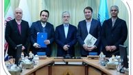 تفاهم‌نامه توسعه همکاری وزارت علوم، تحقیقات و فناوری و بانک صادرات ایران امضا شد / سیمایی صراف: امروز علم و فناوری یک ابزار ضروری برای امنیت کشور است / سیفی: یکی از افتخارات بانک صادرات ایران، خدمت به دانشگاه و عرصه علم است